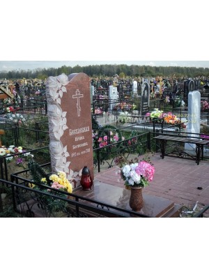 Памятник из гранита 340 — ritualum.ru